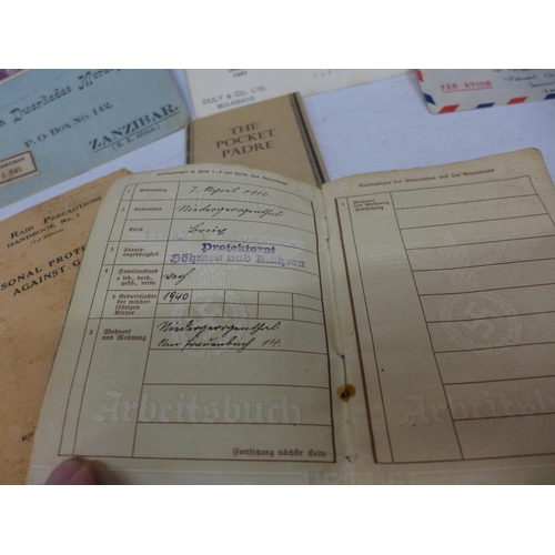 440 - A COLLECTION OF WORLD WAR II EPHEMERA TO INCLUDE A NAZI GERMANY IDENTITY BOOK, AIR RAID PRECAUTIONS ... 