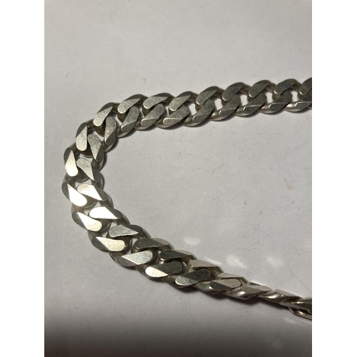 683 - A HEAVY MARKED SILVER CURB LINK NECK CHAIN 85.5 GRAMS