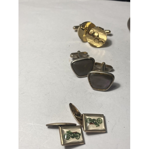 692 - TWELVE PAIRS OF VINTAGE CUFF LINKS