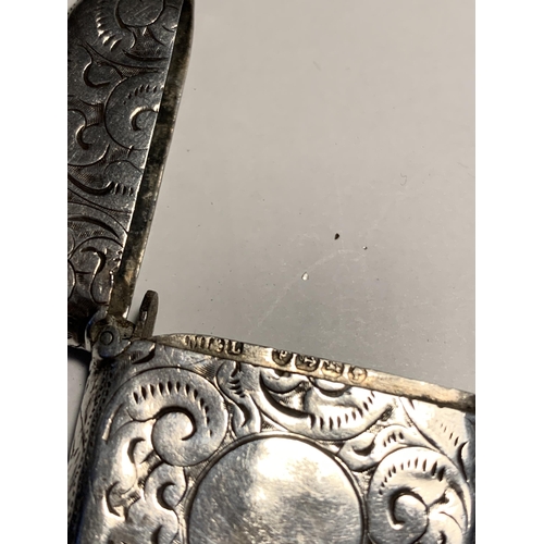 738 - A HALLMARKED BIRMINGHAM SILVER VESTA CASE