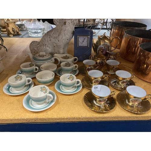 924 - A SMALL GRINDLEY TEASET TO INCLUDE A TEAPOT, CREAM JUG, SUGAR BOWL, CUPS AND SAUCERS, A CONTINENTAL ... 