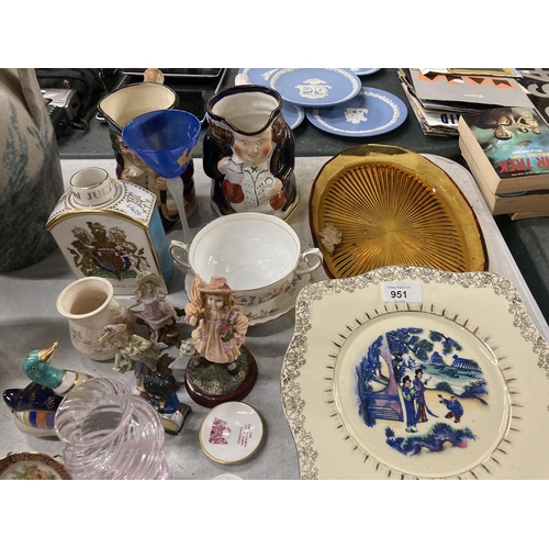 951 - A LARGE QUANTITY OF CERAMICS AND CHINA TO INCLUDE AYNSLEY AND ROYAL ALBERT CUP AND SAUCER, MASON'S J... 