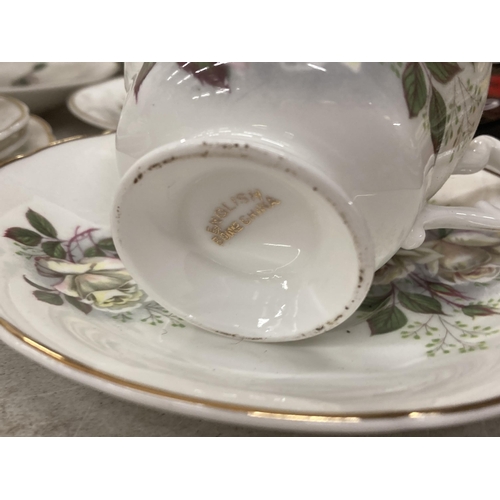 991 - AN ENGLISH BONE CHINA PART TEA SET AND FURTHER GRAFTON CHINA TEA WARES