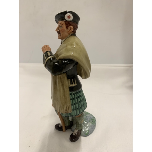 788A - A ROYAL DOULTON 'THE LAIRD' HN2361 FIGURE (SECONDS)