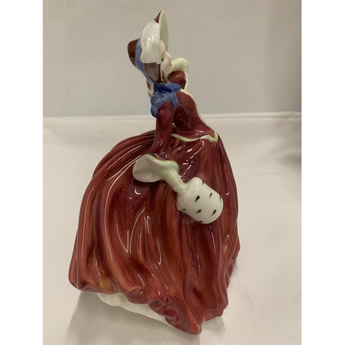 793A - A ROYAL DOULTON 'AUTUMN BREEZES' HN1934 LADY FIGURE