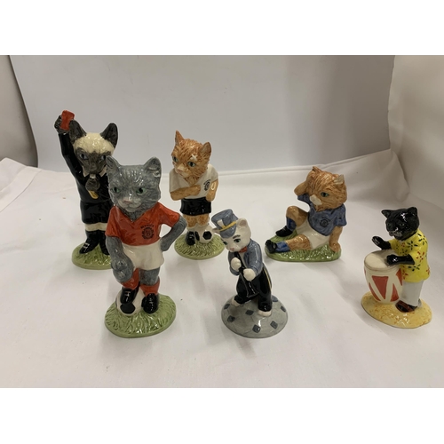 799A - A COLLECTION OF FOUR BOXED BESWICK FOOTBALLING FELINES CATS AND TWO FURTHER BESWICK MODELS