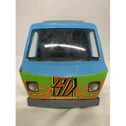 393 - A SCOOBY DOO MYSTERY MACHINE VAN WITH A FULL SET OF CHARACTER FIGURES