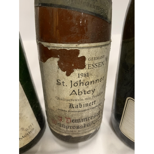 561 - FOUR MIXED BOTTLES - 1992 RIESLING, 1981 ST JOHANNER ABTEY, JACOBS CREEK AND 1986 BOTTLE