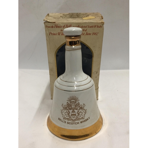 611 - A BOXED 75CL BOTTLE - BELL'S SCOTCH WHISKY, BIRTH OF PRINCE WILLIAM OF WALES, 1982