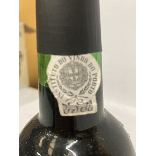 671 - A 75CL BOTTLE - TAYLOR'S LATE BOTTLED VINTAGE 1989 PORT