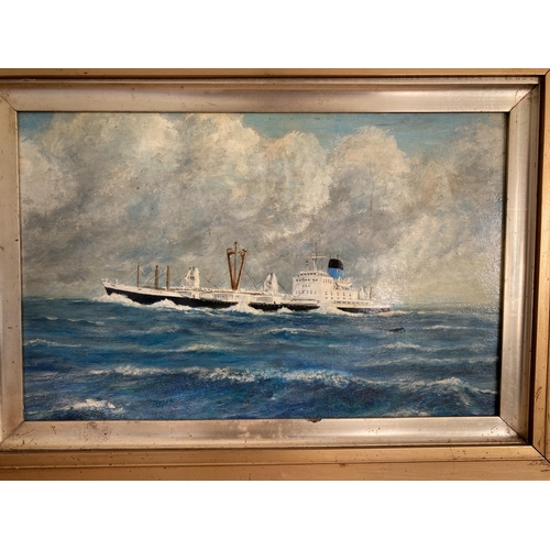 61 - AN ANTIQUE MARITIME OIL ON BOARD IN GILT FRAME, UNSIGNED, 57 X 42 CM