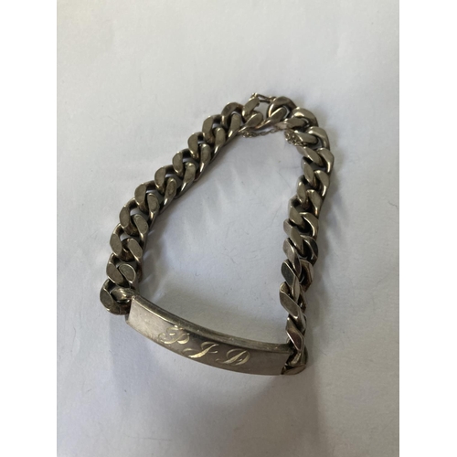 782 - A SILVER I.D BRACELET