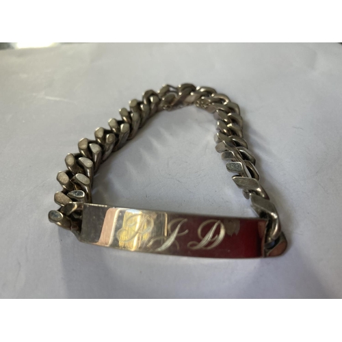 782 - A SILVER I.D BRACELET