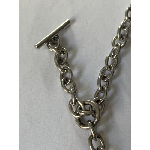 789 - A SILVER HOT DIAMOND T-BAR NECK CHAIN