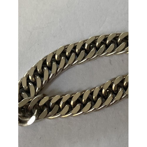 792 - A SILVER WRIST CHAIN