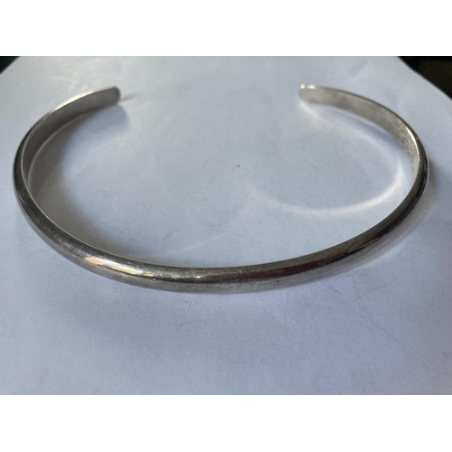 811 - A .925 SILVER HEAD BAND