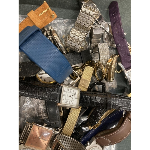 131 - A LARGE QUANTITY OF VINTAGE AND MODERN WATCHES