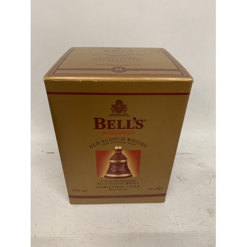 692 - A BOXED 70CL BOTTLE - BELLS LIMITED EDITION CHRISTMAS 1999 OLD SCOTCH WHISKY DECANTER