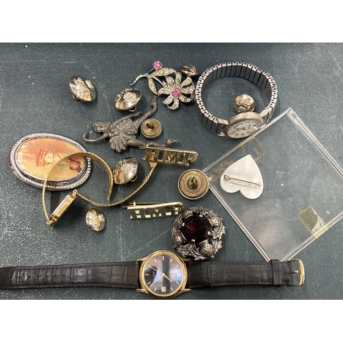 222 - A MIXED LOT OF JEWELLERY AND FURTHER ITEMS, QUARTZ WATCHES ETC