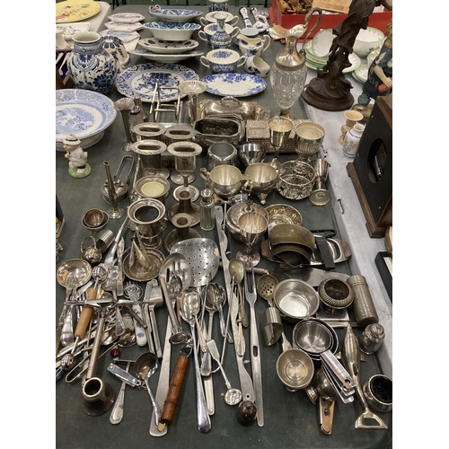 279 - A LARGE MIXED LOT OF SILVER PLATED AND STAINLESS STEEL WARES