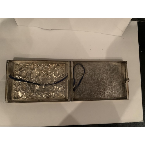 70 - A DECORATIVE MARKED 800 SILVER CIGARETTE CASE