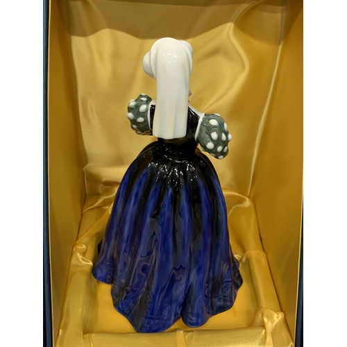 983 - A LIMITED EDITION NO 236/5000 BOXED ROYAL DOULTON FIGURE QUEENS OF THE REALMS MARY QUEEN OF SCOTS HN... 