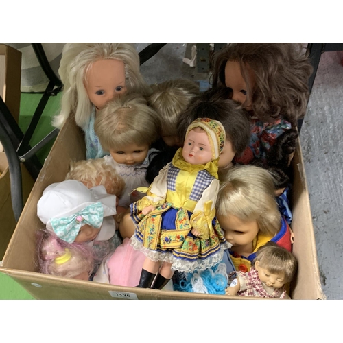 1126 - A LARGE QUANTITY OF DOLLS