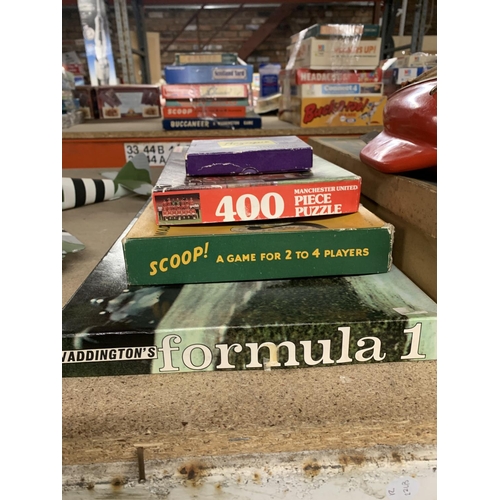 1166A - FOUR VINTAGE GAMES AND PUZZLES TO INCLUDE WADDINGTON'S FORMULA 1, SCOOP, BEZIQUE AND A MANCHESTER UN... 