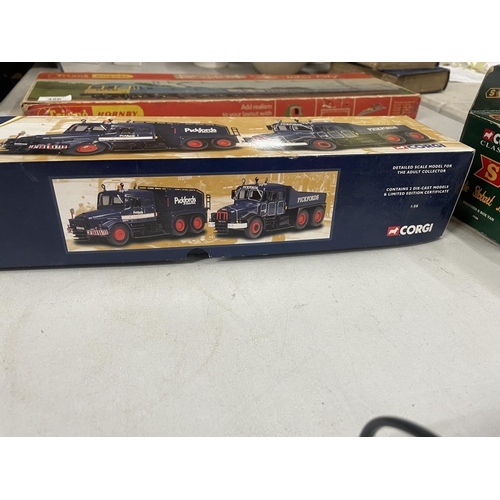 459 - A BOXED 1/50 SCALE CORGI SET, NO. 17904, PICKFORDS TWO SCAMMEL CONTRACTORS WITH LIMITED EDITION CERT... 