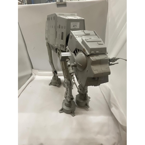 471 - A VINTAGE STAR WARS AT-AT TOY WITH ORIGINAL INSTRUCTIONS