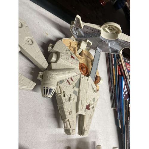 493 - A MILLENIUM FALCON WALL LIGHT PLUS SMALL MODEL