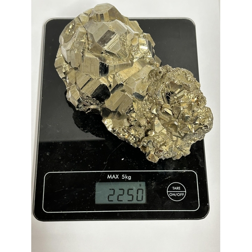 71 - A LARGE PYRITE CLUSTER, WEIGHT 2250 GRAMS LENGTH 16CM, HEIGHT 10CM