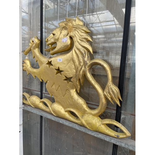 1515 - A MOULDED CEMENT LION PLAQUE (A/F)