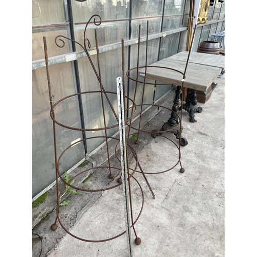 1522 - A PAIR OF STEEL PLANT CLIMBING FRAMES AND A STEEL BIRD FEEDER STAND