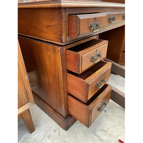 2515 - A LATE VICTORIAN MAHOGANY TWIN PEDESTAL DESK ENCLOSING NINE DRAWERS WITH INSET LEATHER TOP, 48 X 25