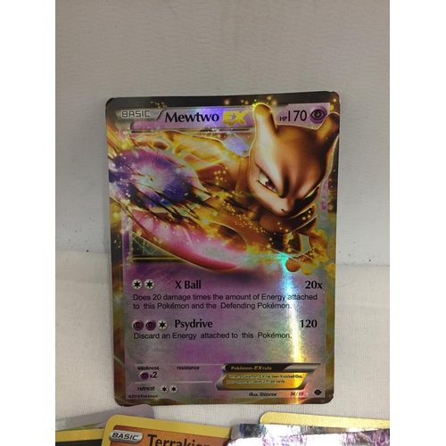 318 - A COLLECTION OF POKEMON HOLO AND SHINY CARDS