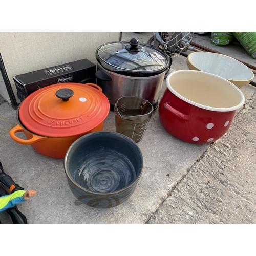 1858 - AN ASSORTMENT OF ITEMS TO INCLUDE A LE CREUSET PAN, A SLOW COOKER AND A SEWING MACHINE ETC