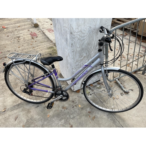 1963 - A CLAUD BUTLER CLASSIC LADIES BIKE WITH 21 SPEED SHIMANO GEAR SYSTEM