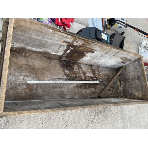 2019 - A LARGE VINTAGE WOODEN TROUGH PLANTER (L:183CM W:70CM)