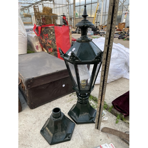 2023 - A DECORATIVE OUTSIDE POST TOPPER LIGHT FITTING