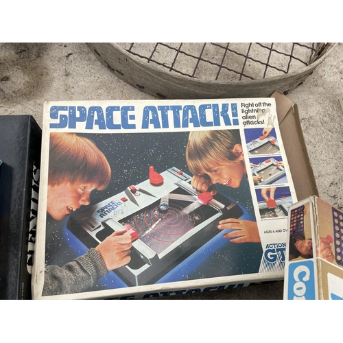 2143 - AN ASSORTMENT OF RETRO BOARD GAMES