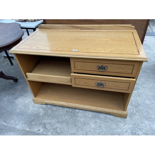 2899 - A CURTIS FURNITURE OAK WORK STATION, 43