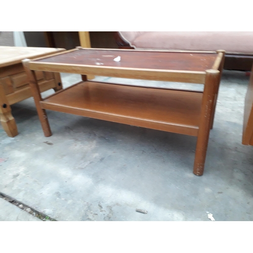 2947 - A RETRO TEAK TWO TIER COFFEE TABLE