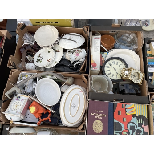 2325 - AN ASSORTMENT OF HOUSEHOLD CLEARANCE ITEMS TO INCLUDE CERAMICS AND GLASS WARE ETC