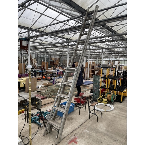 2308T - TWO ALUMINIUM LADDERS TO INCLUDE A 28 RUNG EXTENDABLE DOUBLE LADDER AND A FIVE RUNG STEP LADDER