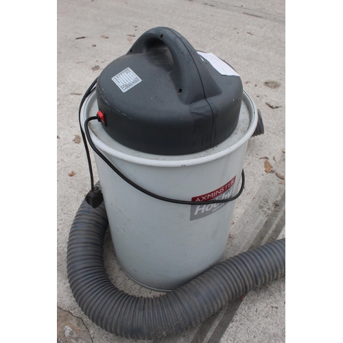 18 - AXMINSTER DUST EXTRACTOR  NO VAT