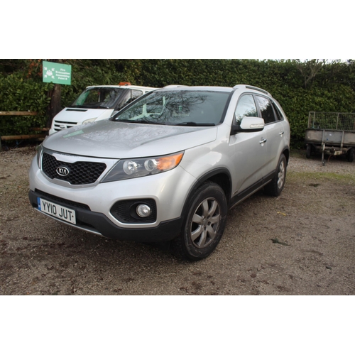 190 - KIA SORENTO MOT TILL 13.09.24 REG NO. YY10 JUT. NO WARRANTIES ARE GIVEN OR IMPLIED NO VAT