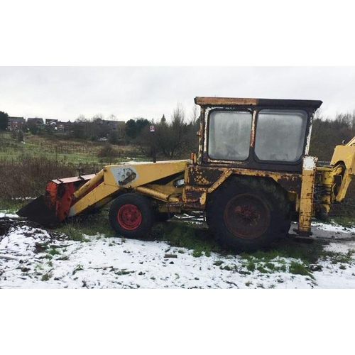 200 - JCB 3C GOOD RUNNER. LEYLAND ENGINE, ONE OF THE LAST MADE 3 GEAR LEVERS,   MOSTLY USED WITH FRONT SHO... 