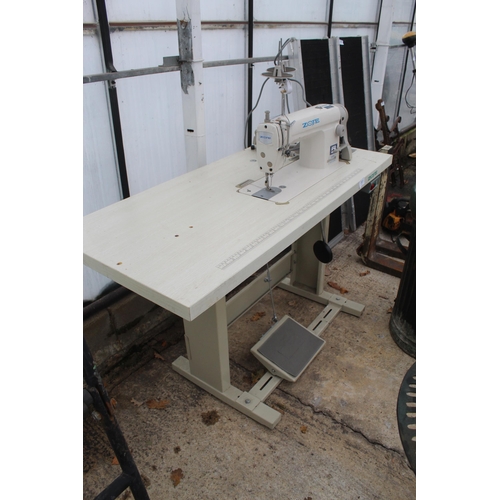 361 - 20JE SEWING MACHINE  NO VAT