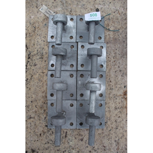 508 - 8 GATE HOOKS  + VAT